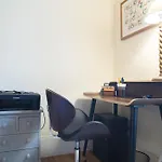 Cosy And Quiet Apartment In Paris